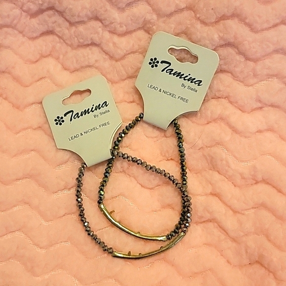 Jewelry - NWT Bead bracelet bundle